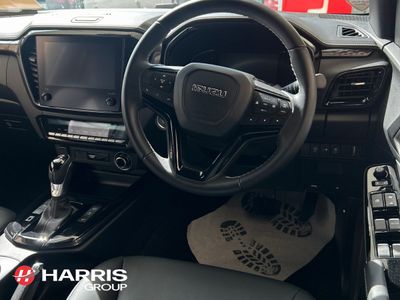 2026 Black Isuzu D-MAX