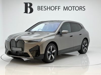 2025 BMW iX