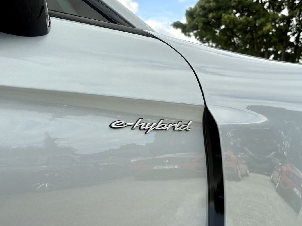 2025 Porsche Panamera