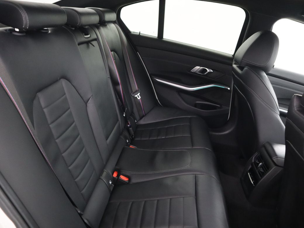 2021 BMW 3 Series