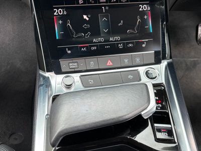 2022 Audi e-tron