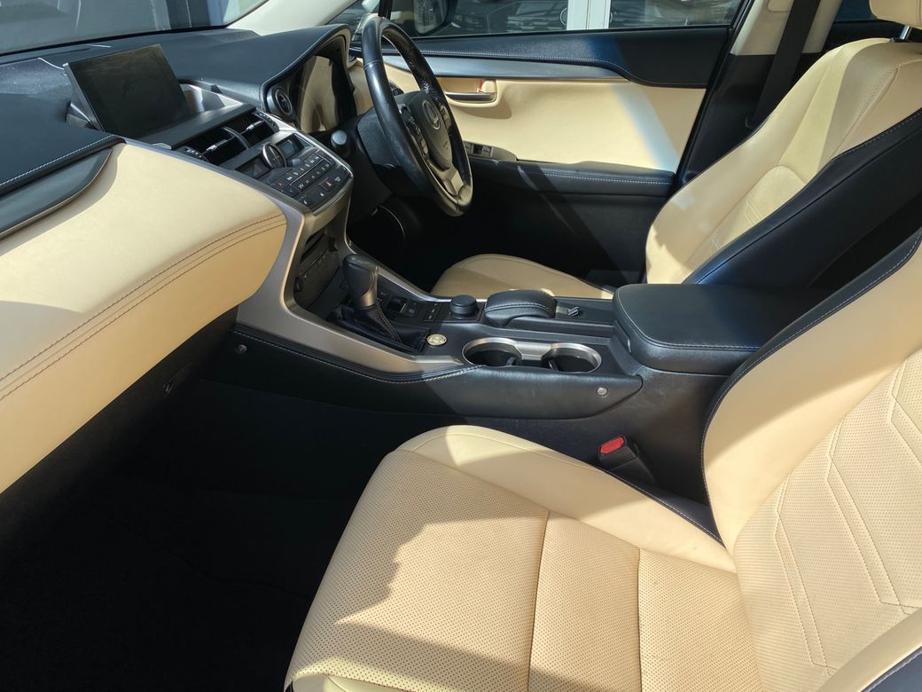 2017 Lexus NX 300h