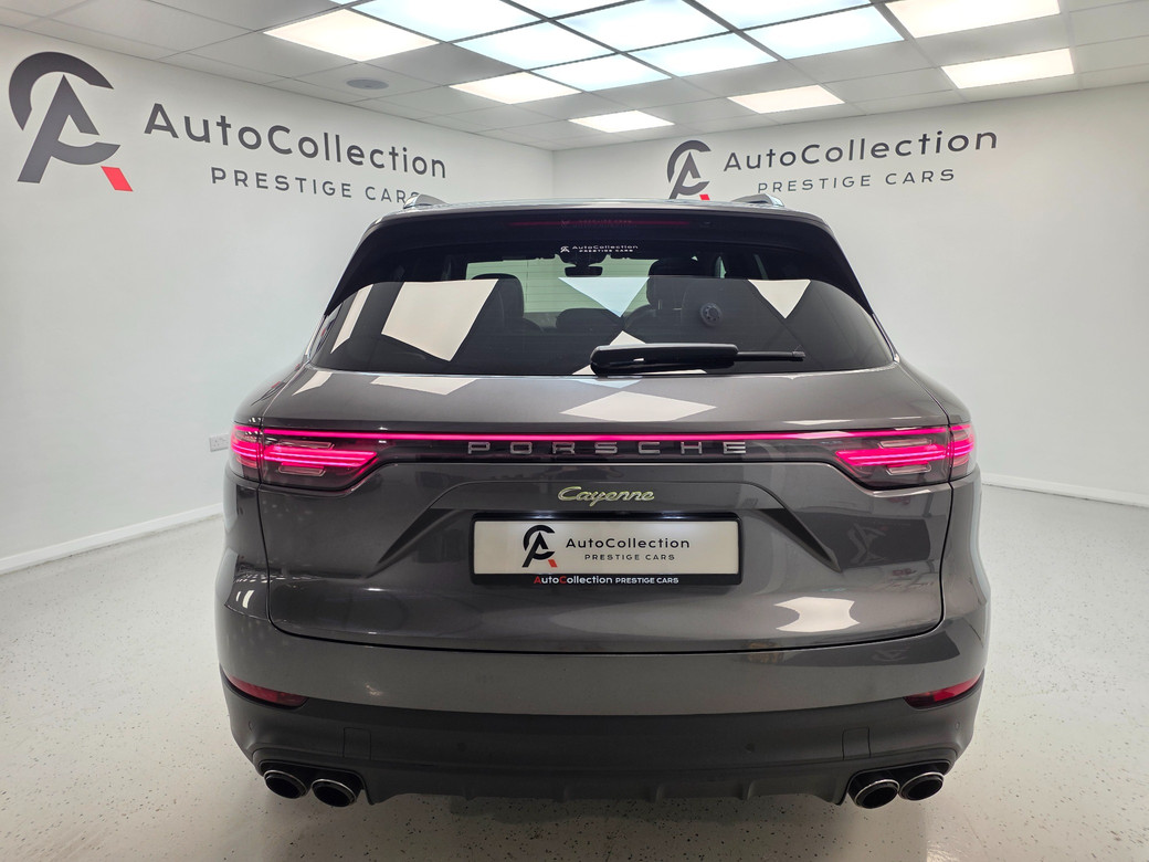 2023 Porsche Cayenne
