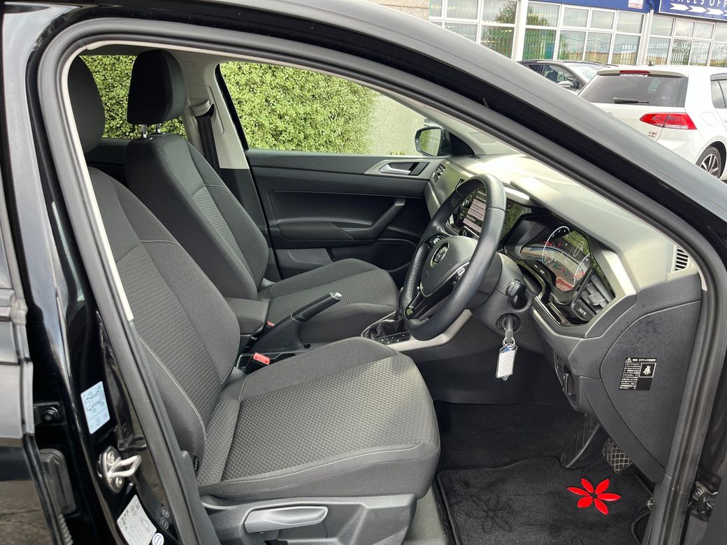 2018 Volkswagen Polo