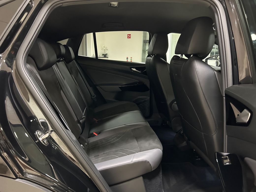 2023 Volkswagen ID.5