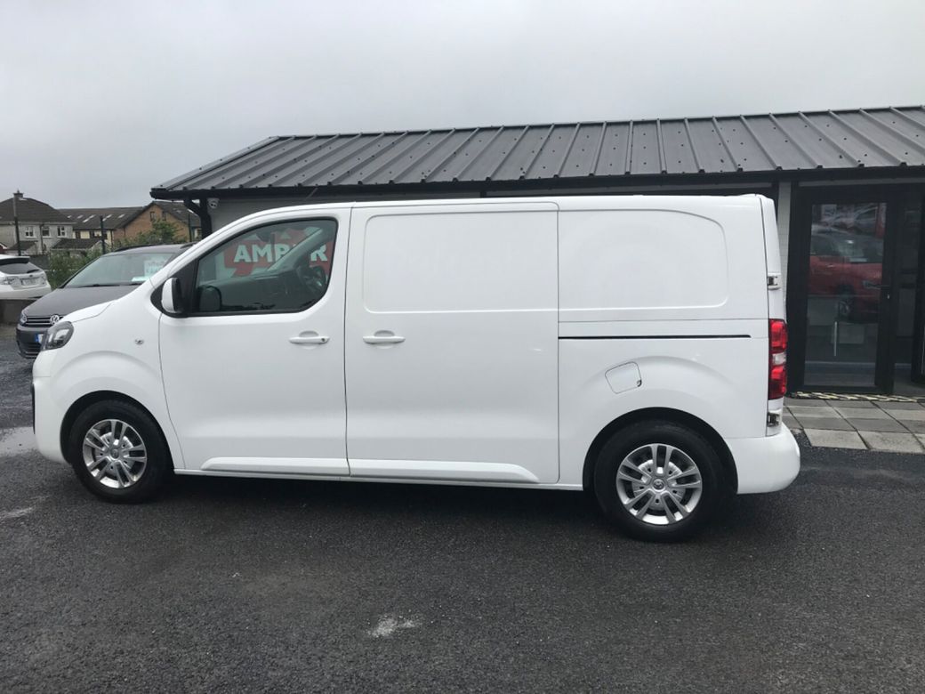 2021 Vauxhall Vivaro