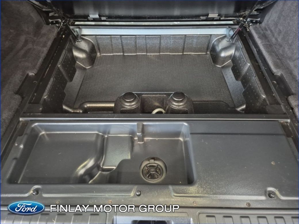 2024 Land Rover Discovery