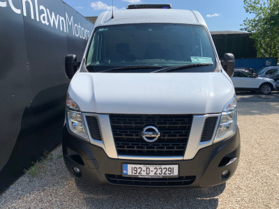 2019 Nissan NV400