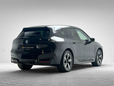 2023 BMW iX