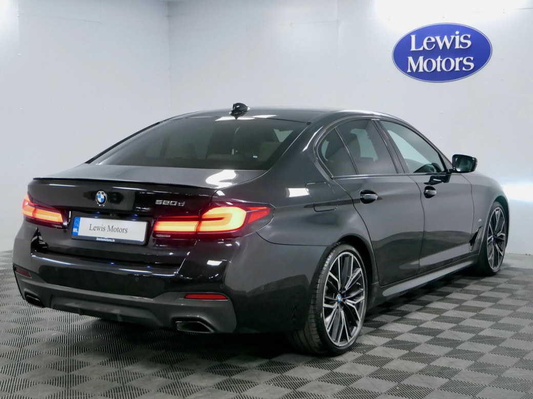 2021 BMW 5 Series