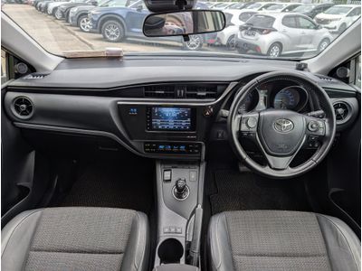 2016 Toyota Auris