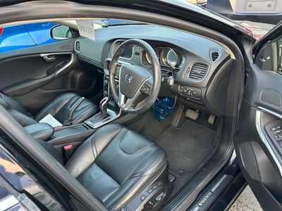 2015 Volvo V40