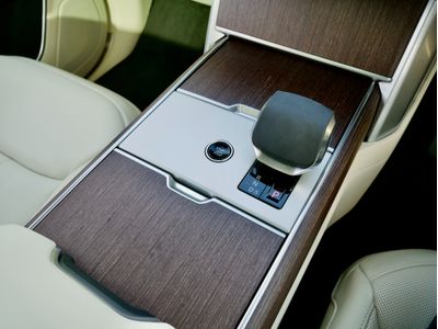 2025 Land Rover Range Rover