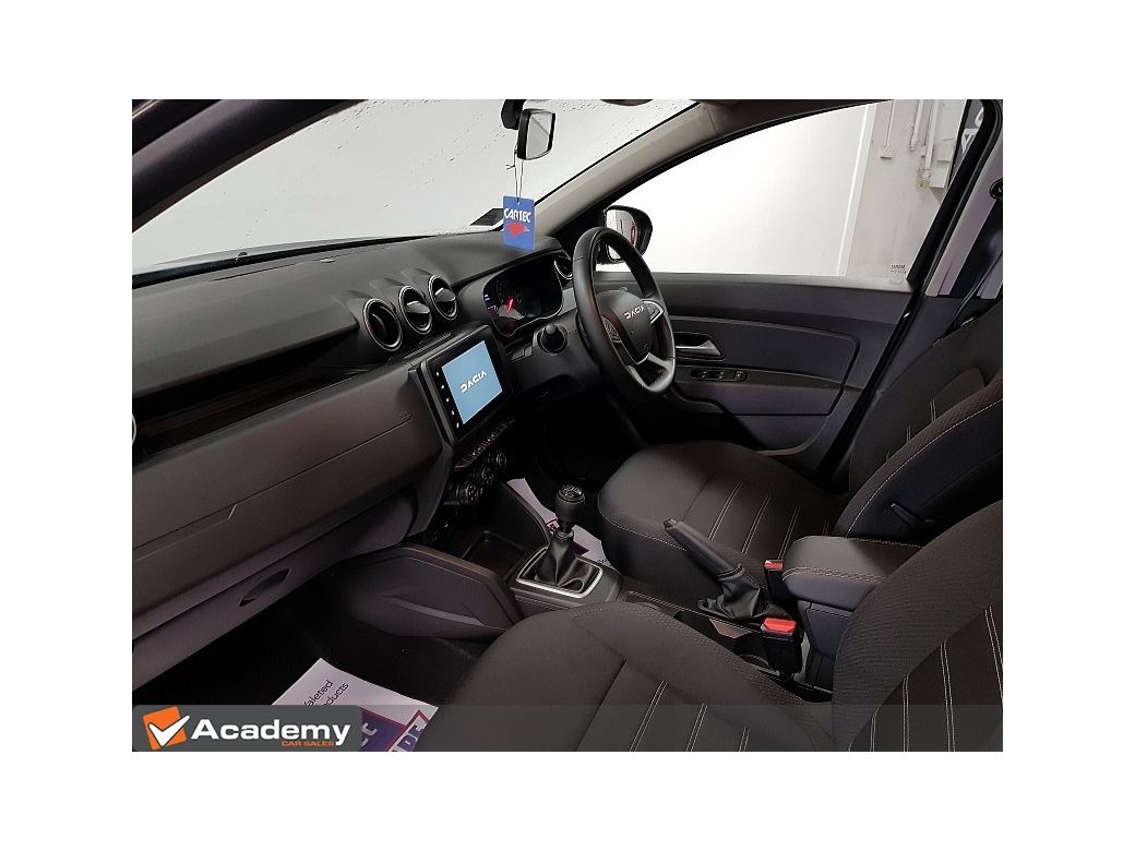 2023 Dacia Duster