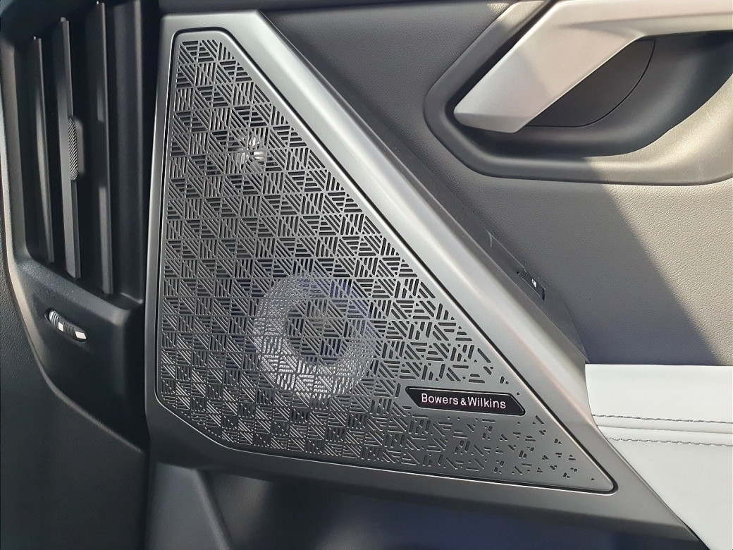 2025 BMW M5