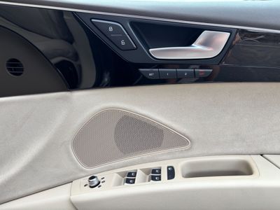 2016 Audi A8