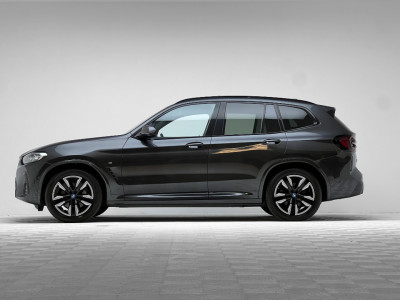 2022 BMW iX3