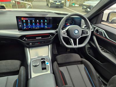 2025 BMW i4