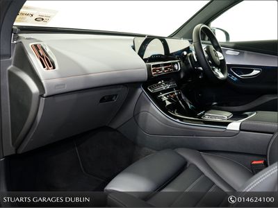 2023 Mercedes-Benz EQC