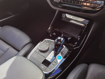 2022 BMW iX3