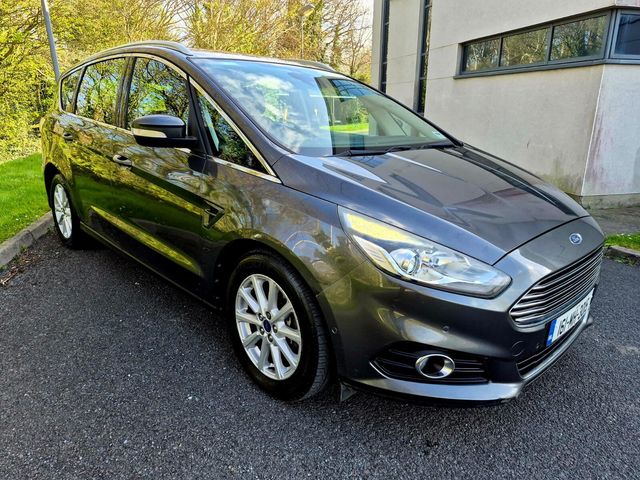 2016 Ford S-Max