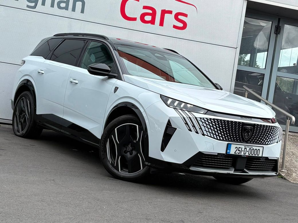 2025 Peugeot 5008