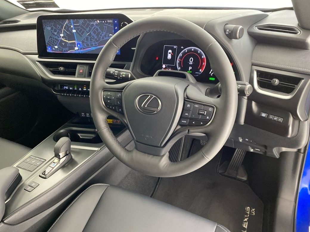2025 Lexus UX 250H