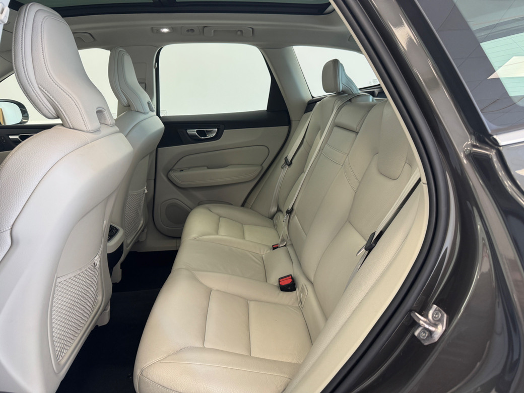 2021 Volvo XC60