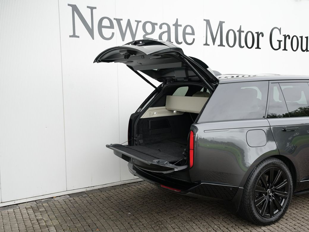 2026 Land Rover Range Rover
