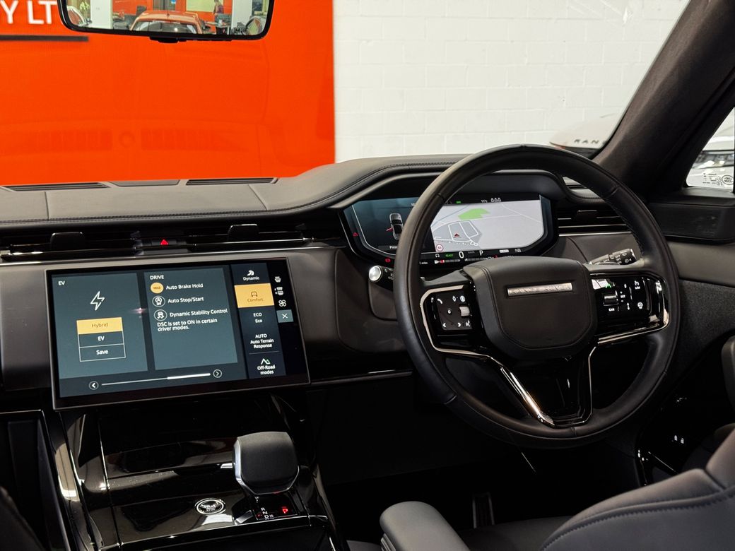 2025 Land Rover Range Rover Sport