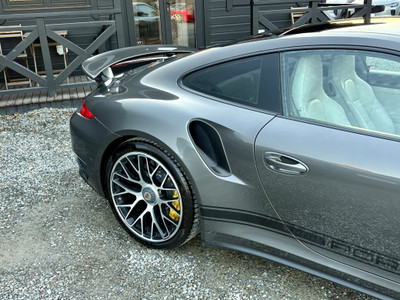 2015 Porsche 911