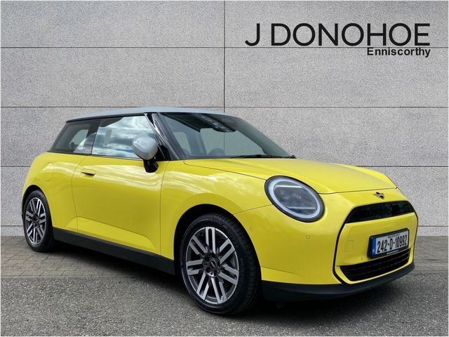 vehicle for sale from J Donohoe BMW
