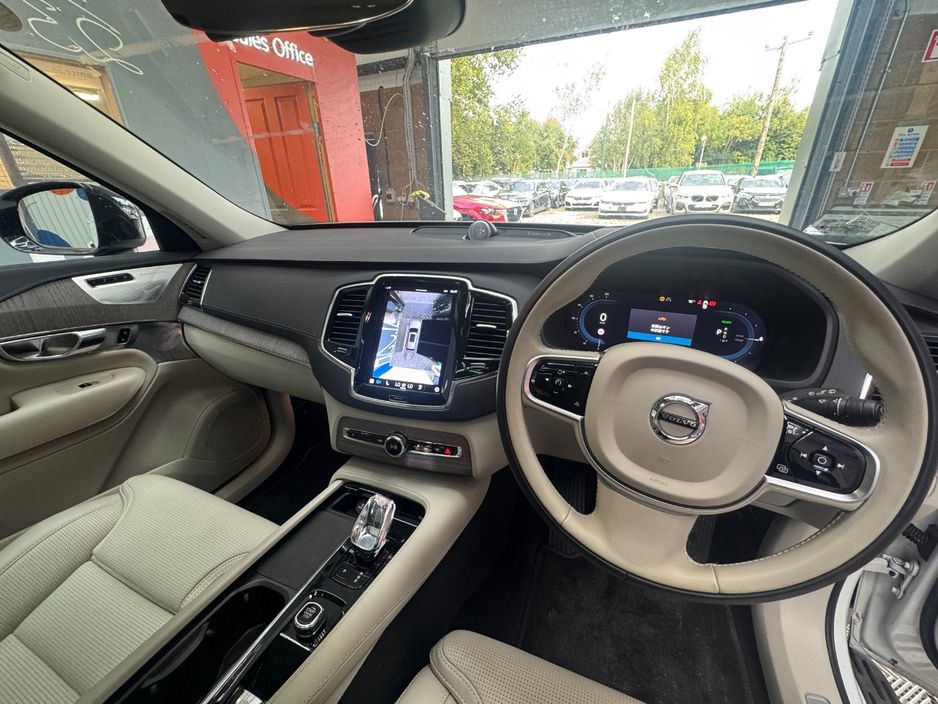 2023 Volvo XC90