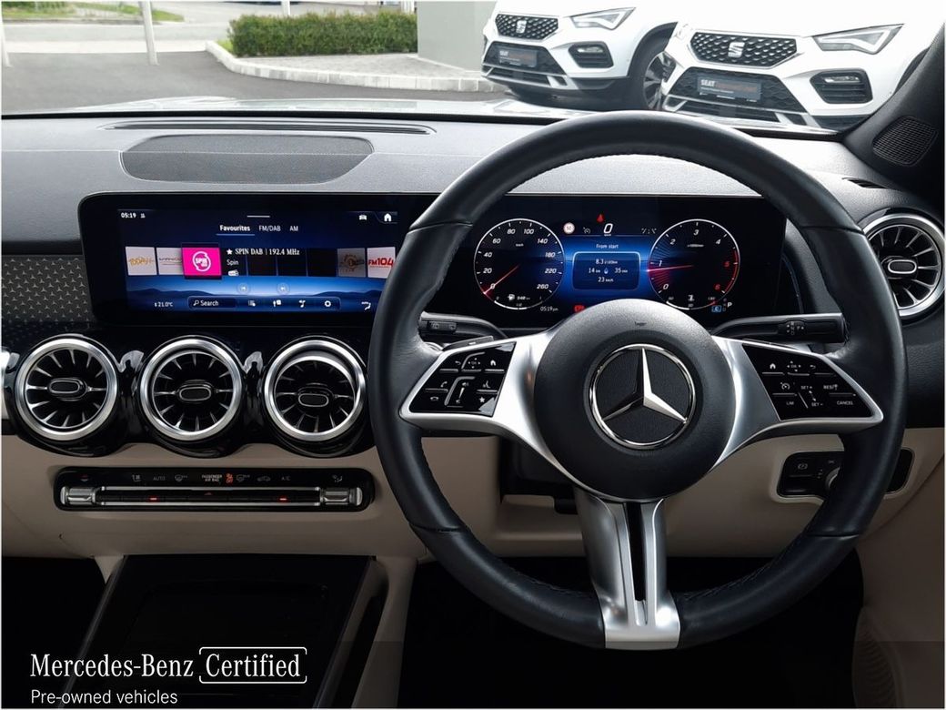 2024 Mercedes-Benz GLB Class