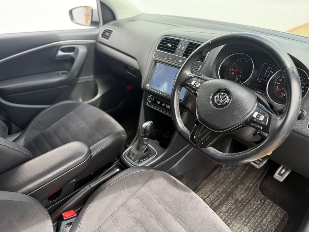 2017 Volkswagen Polo