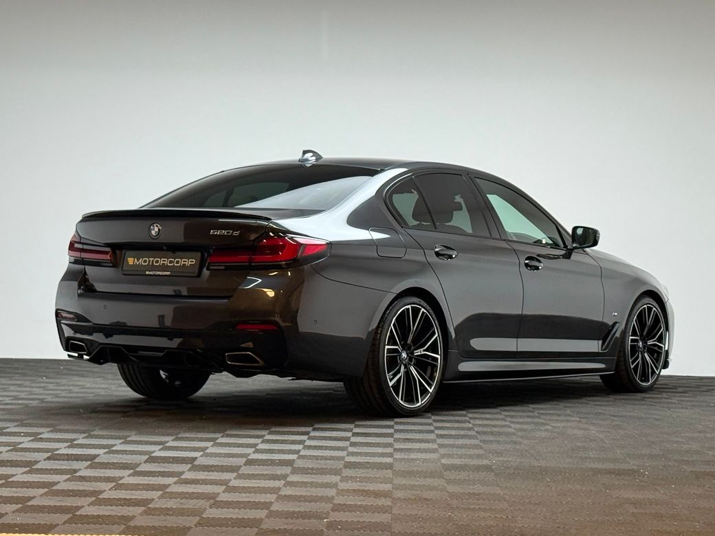 2021 BMW 5 Series