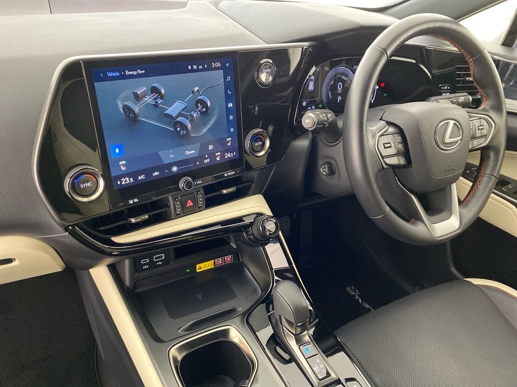 2024 Lexus NX 450H+
