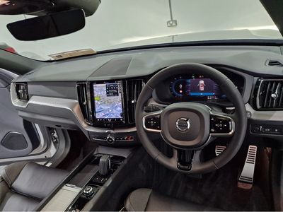 2022 Volvo XC60
