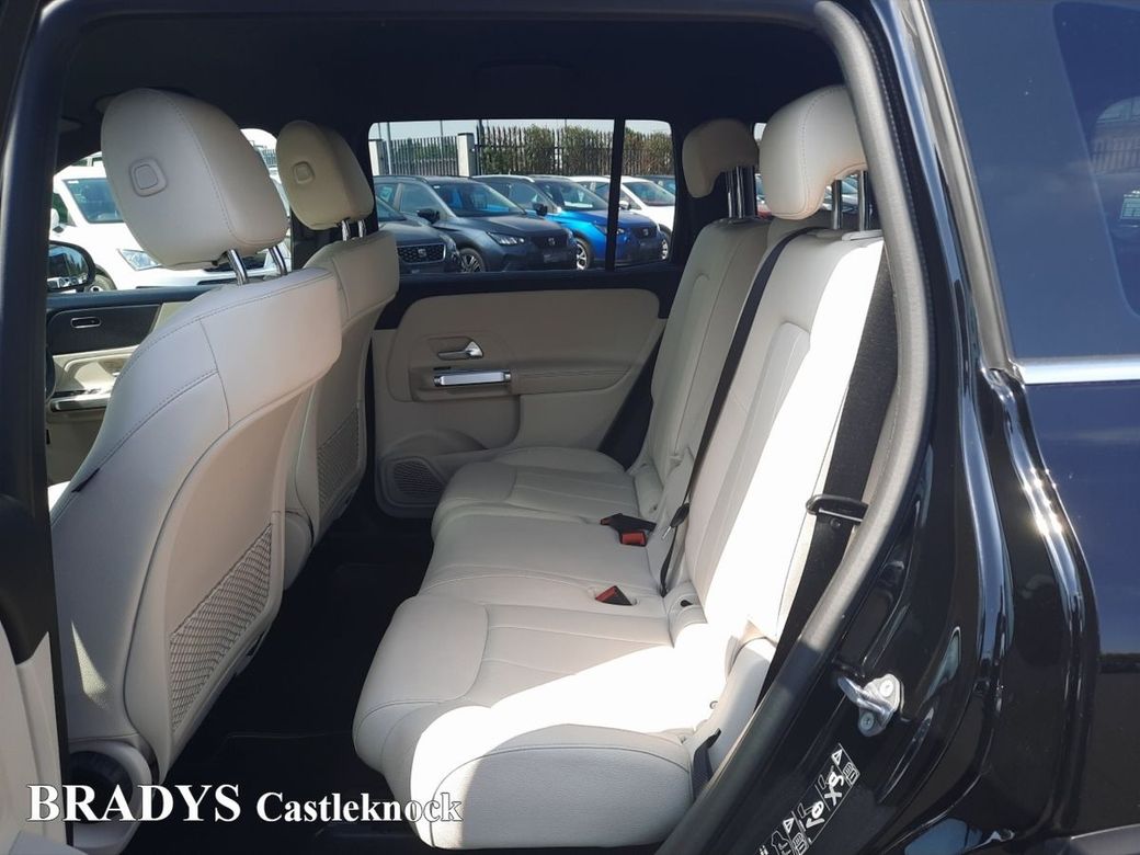 2023 Mercedes-Benz GLB Class