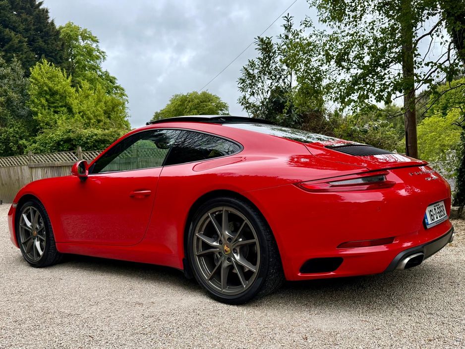 2016 Porsche 911