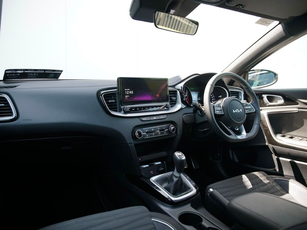 2025 Kia Ceed