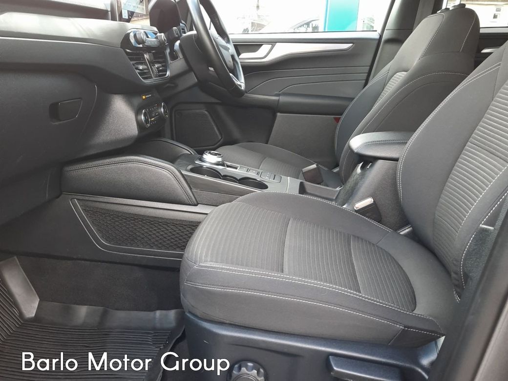 2023 Ford Kuga