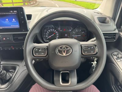 2022 Toyota Proace