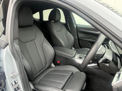 2025 BMW i4