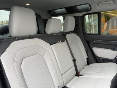 2025 Land Rover Defender