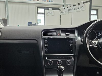 2019 Volkswagen Golf