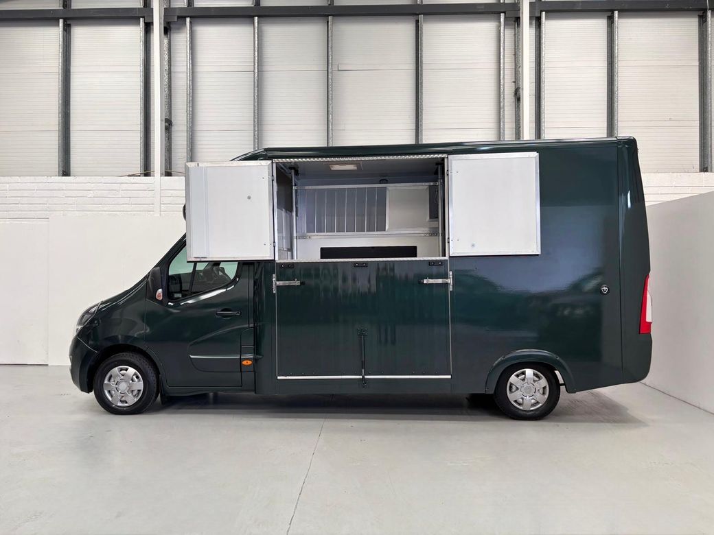 2021 Vauxhall Movano