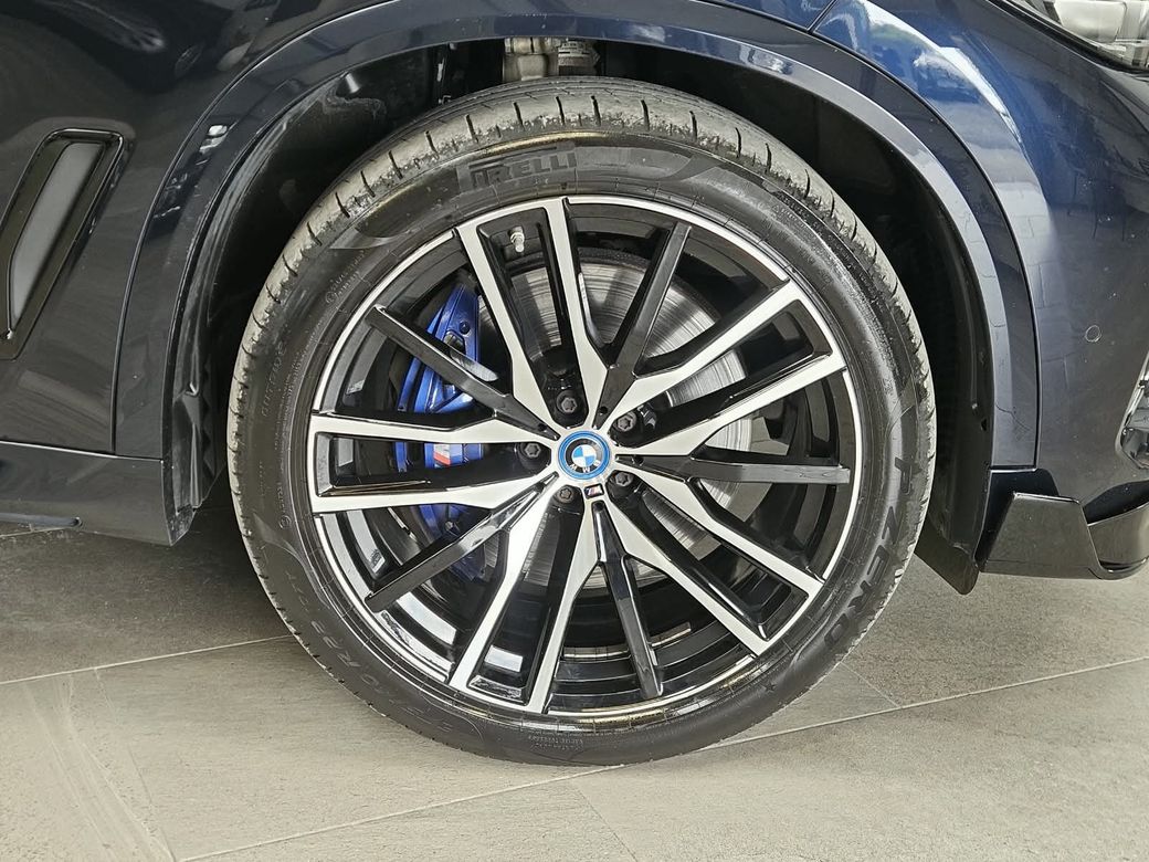 2023 BMW X5