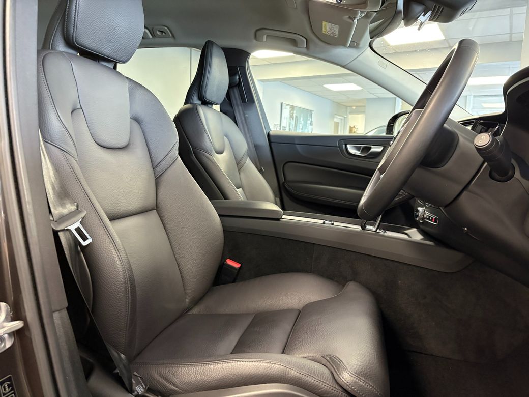 2022 Volvo XC60