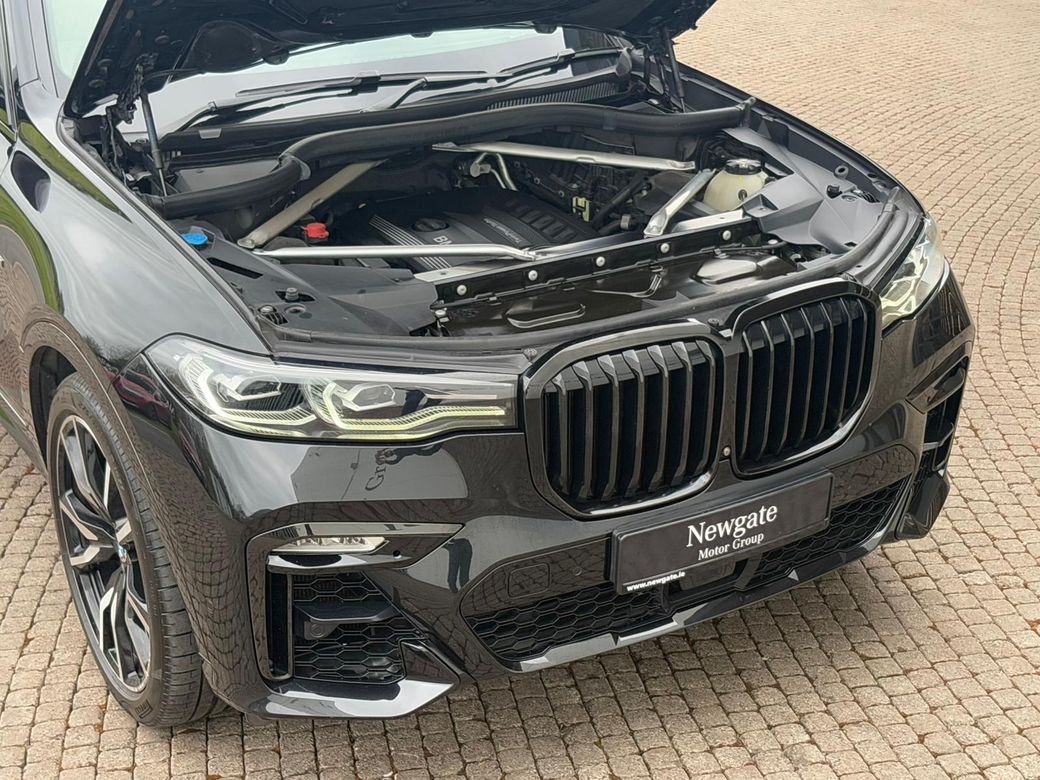 2020 BMW X7